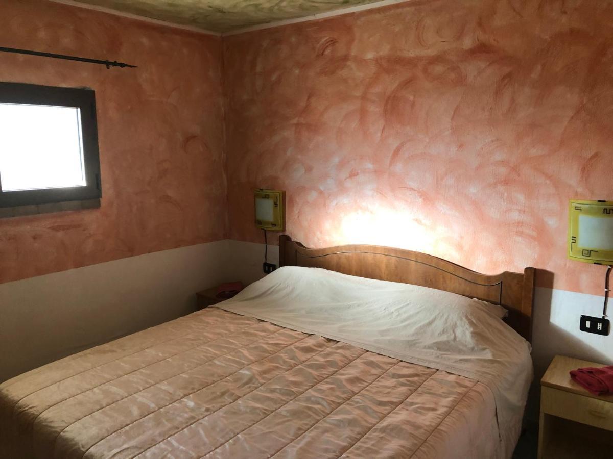 Sarrala Apartment Tertenia Ngoại thất bức ảnh